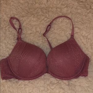 Extra push up bra